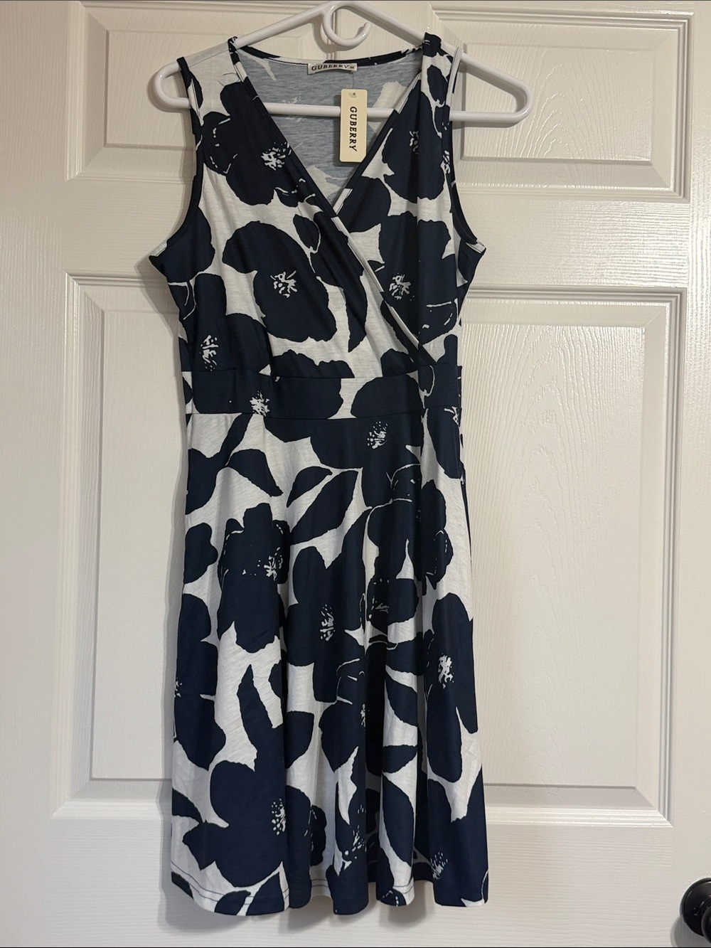 GuBerry Sleeveless Navy and White Floral Faux-Wrap Midi Dress